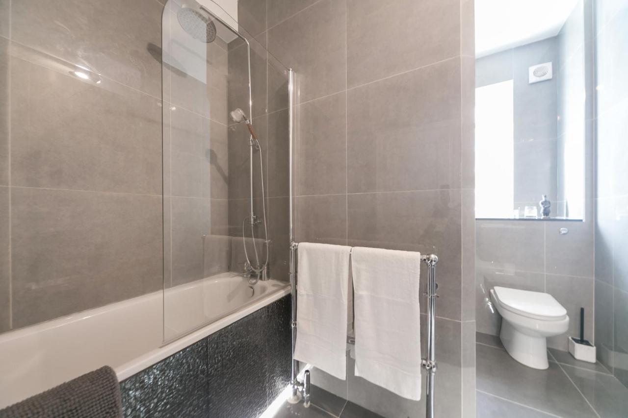 Beautifully Presented Centrally Located Studio Apartment 런던 외부 사진