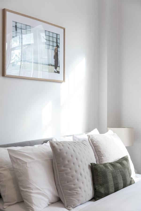 Beautifully Presented Centrally Located Studio Apartment 런던 외부 사진
