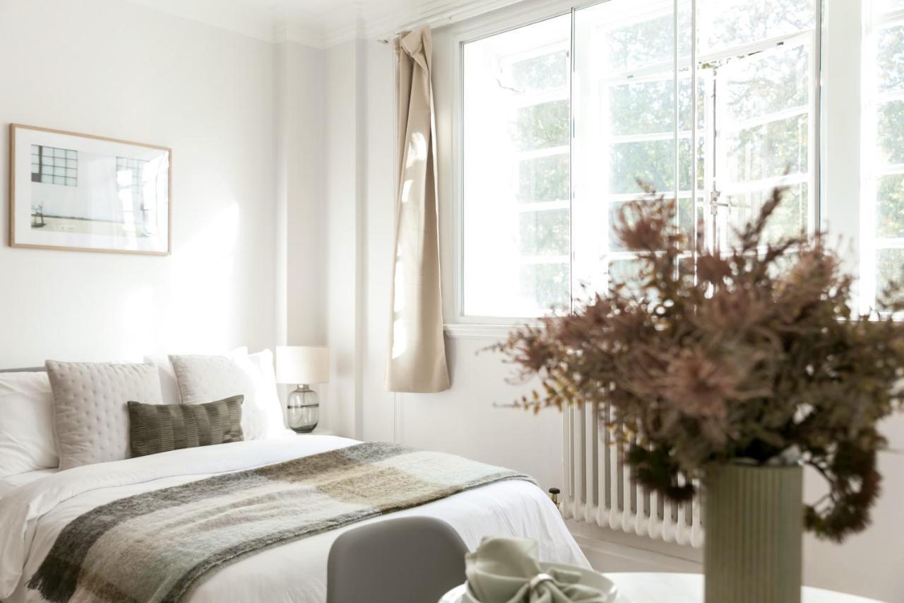 Beautifully Presented Centrally Located Studio Apartment 런던 외부 사진